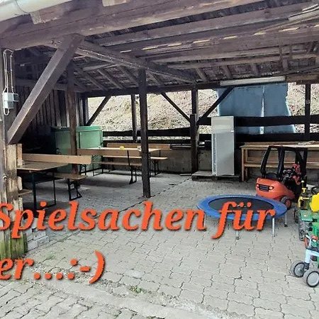 Urlaub Im Bauwagen مكان تخييم *
