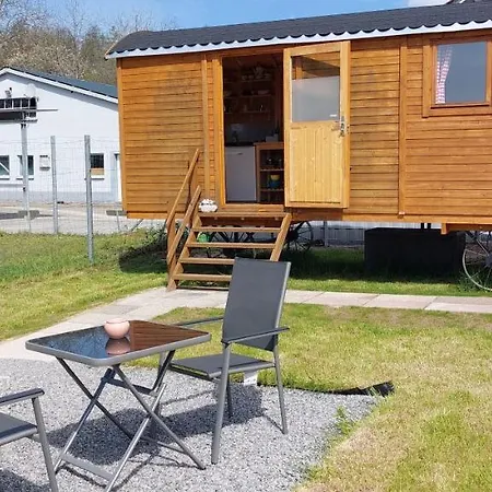 Campsite Urlaub Im Bauwagen Moerlenbach