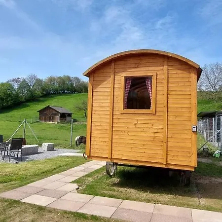 Campsite Urlaub Im Bauwagen *