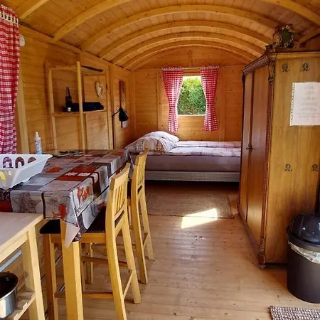 Urlaub Im Bauwagen * Moerlenbach